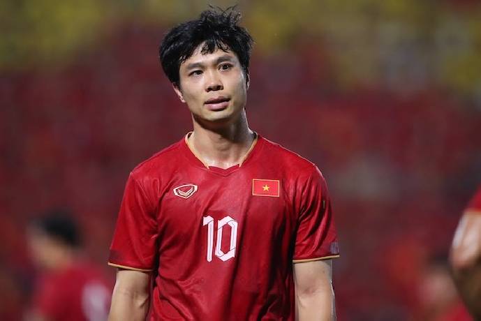 Danh s&aacute;ch đội tuyển Việt Nam: HLV Troussier lại phũ với C&ocirc;ng Phượng