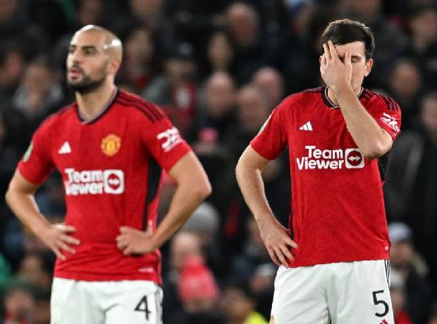 HLV Ten Hag n&oacute;i g&igrave; sau thất bại tủi hổ của MU trước Newcastle?