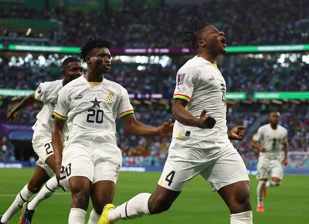 Đội h&igrave;nh ra s&acirc;n ch&iacute;nh thức Ghana vs Uruguay, 22h ng&agrave;y 2/12