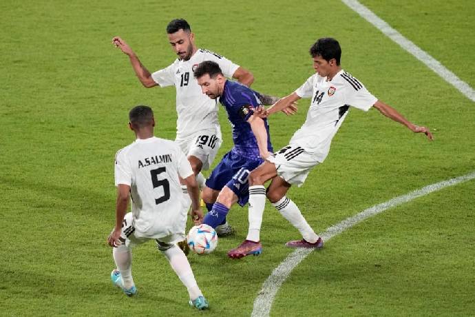 Ph&acirc;n t&iacute;ch k&egrave;o hiệp 1 Argentina vs &Uacute;c, 2h ng&agrave;y 4/12