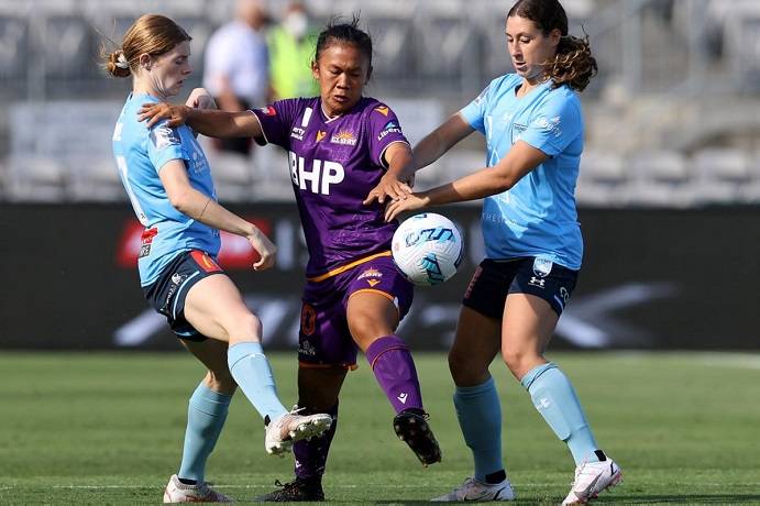 Soi k&egrave;o phạt g&oacute;c Nữ Newcastle Jets vs Nữ Perth Glory, 11h00 ng&agrave;y 3/12