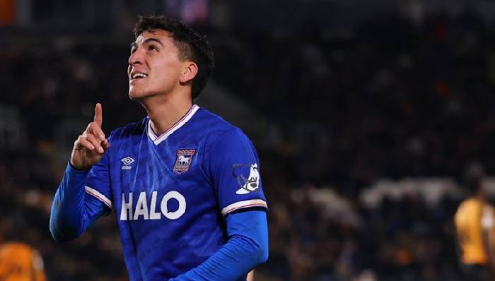 K&egrave;o v&agrave;ng b&oacute;ng đ&aacute; Blackburn vs Ipswich Town, 02h45 ng&agrave;y 3/12: Top 4 vẫy gọi