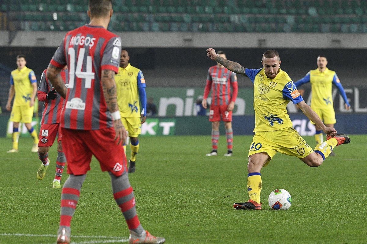 Nhận định Cremonese vs Chievo, 0h00 ng&agrave;y 5/1