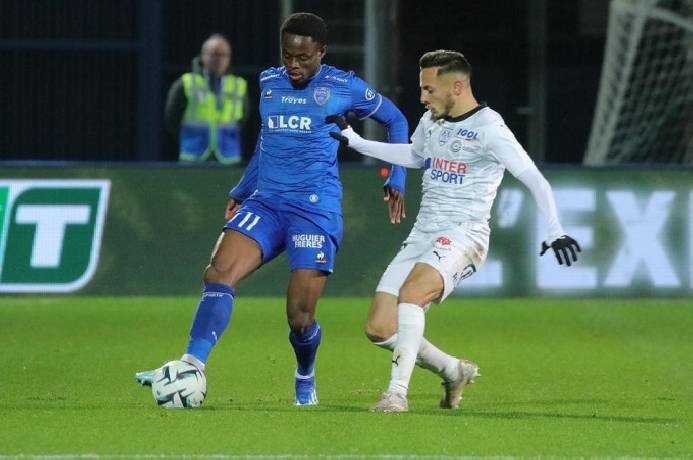 Nhận định, soi k&egrave;o Amiens vs Troyes, 2h00 ng&agrave;y 4/1: Kh&aacute;ch lấn chủ