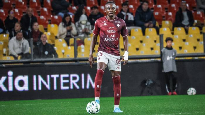 Nhận định, soi k&egrave;o Metz vs Pau FC, 20h00 ng&agrave;y 4/1: Cửa dưới thất thế