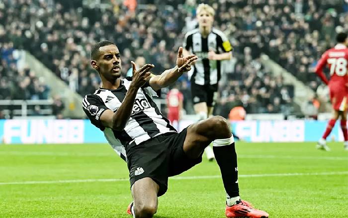 Soi k&egrave;o g&oacute;c Tottenham vs Newcastle, 19h30 ng&agrave;y 4/1