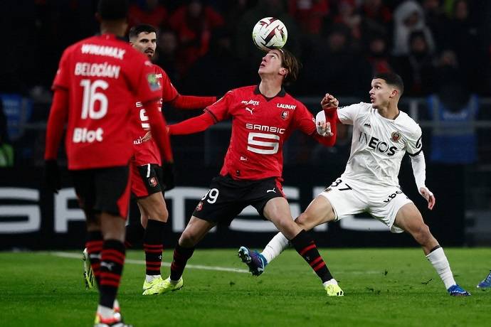 Soi k&egrave;o phạt g&oacute;c Nice vs Rennes, 3h00 ng&agrave;y 4/1
