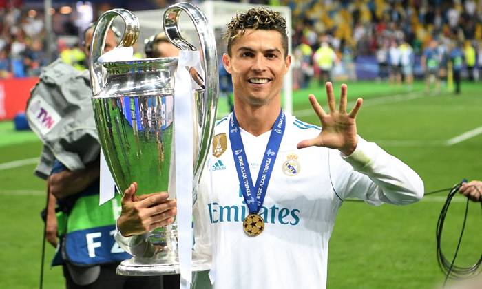 Cầu thủ ch&acirc;u &Acirc;u xuất sắc nhất thập ni&ecirc;n 2011-2020: Cristiano Ronaldo &lsquo;v&ocirc; đối&rsquo;