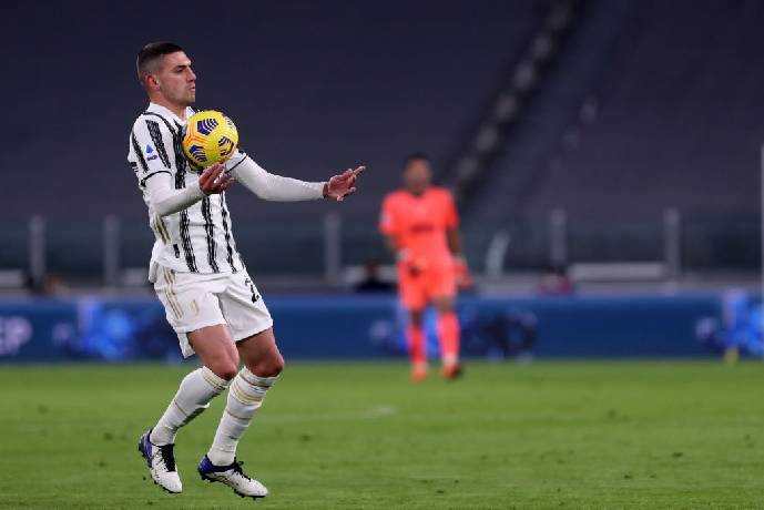 Tin chuyển nhượng tối 3/2: Liverpool vẫn muốn c&oacute; Demiral