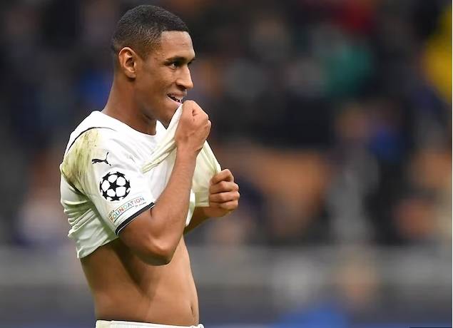 Đội h&igrave;nh ra s&acirc;n ch&iacute;nh thức Aston Villa vs Leicester, 22h ng&agrave;y 4/2