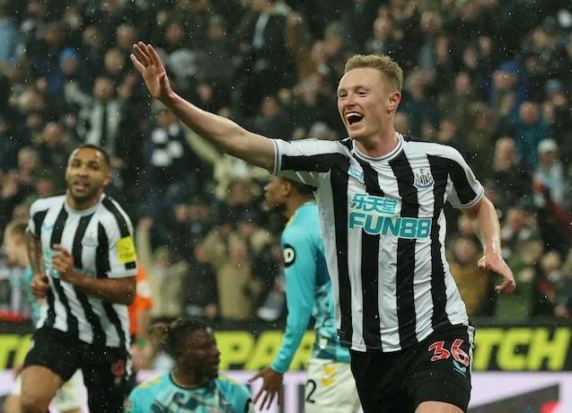 Đội h&igrave;nh ra s&acirc;n ch&iacute;nh thức Newcastle vs West Ham, 0h30 ng&agrave;y 5/2 (cập nhật)
