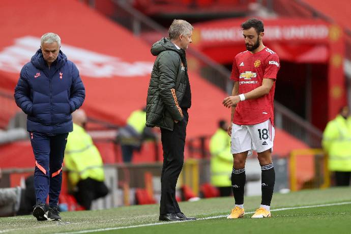 Bruno Fernandes sẽ l&agrave; HLV giỏi trong tương lai