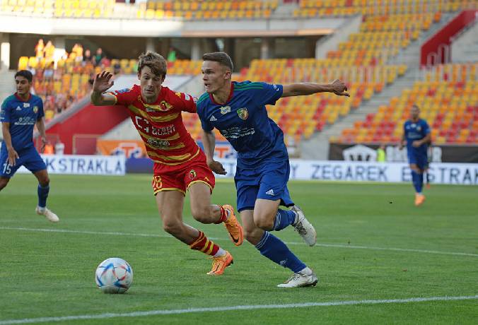 M&aacute;y t&iacute;nh dự đo&aacute;n b&oacute;ng đ&aacute; 5/3: Miedz vs Jagiellonia