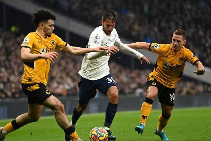 Ph&acirc;n t&iacute;ch k&egrave;o hiệp 1 Wolves vs Tottenham, 22h ng&agrave;y 4/3