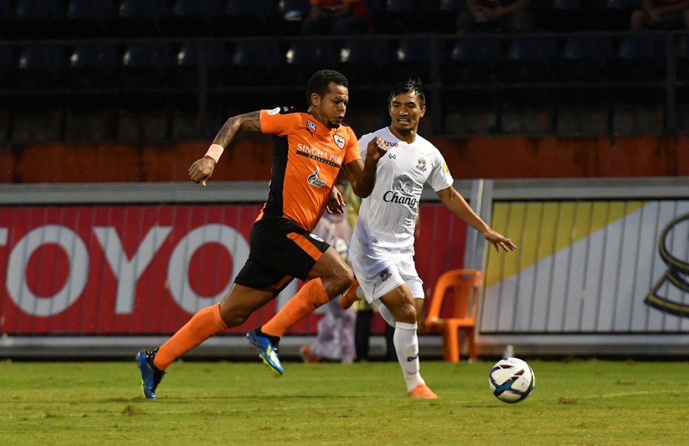 Nhận định Chainat Hornbill vs Muang Thong Utd, 20h00 ng&agrave;y 3/4 (VĐQG Th&aacute;i Lan)