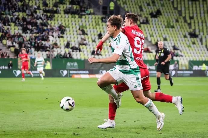 Nhận định, soi k&egrave;o Widzew lodz vs Lechia Gdansk, 1h30 ng&agrave;y 5/4: Kh&aacute;ch c&oacute; điểm?!