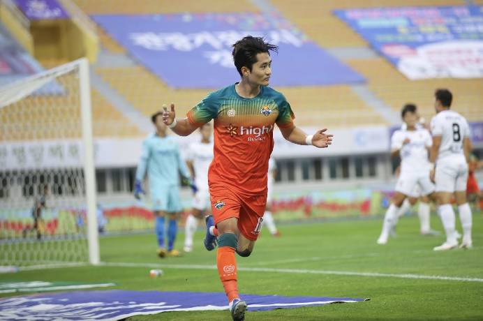 Nhận định, soi k&egrave;o Gangwon vs Gwangju, 14h30 ng&agrave;y 4/4: Bất ph&acirc;n thắng bại