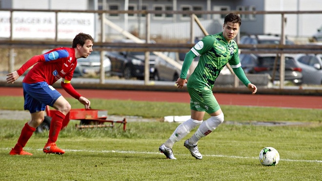 Lộ diện cầu thủ Việt kiều được thầy Park quan t&acirc;m số 1