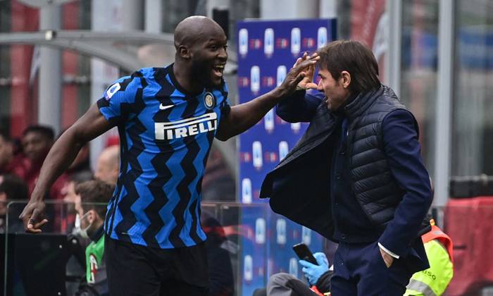 Romelu Lukaku l&ecirc;n tiếng về tương lai, Chelsea &lsquo;vỡ mộng&rsquo;