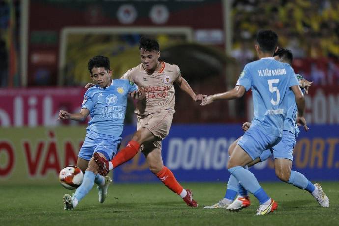 Nhận định, soi k&egrave;o CAHN với Nam Định, 19h15 ng&agrave;y 04/05: Thu hẹp khoảng c&aacute;ch