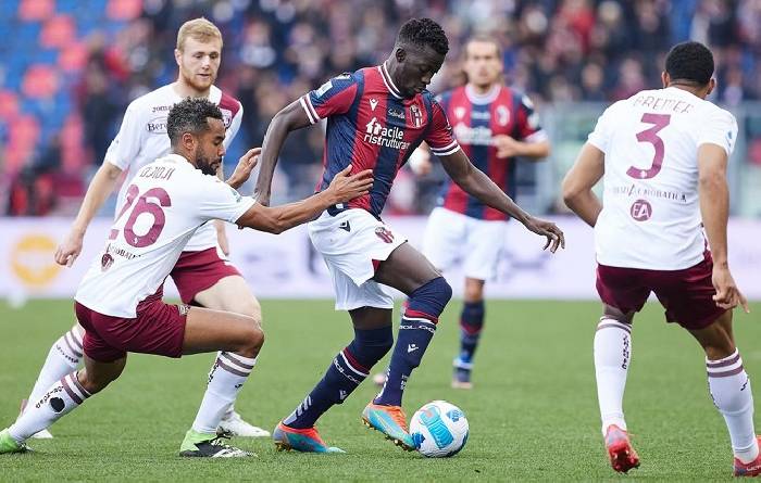 Soi k&egrave;o g&oacute;c Torino vs Bologna, 1h45 ng&agrave;y 4/5