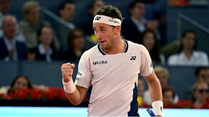 Casper Ruud lần đầu v&agrave;o chung kết Madrid Open, tranh c&uacute;p với Jack Draper 