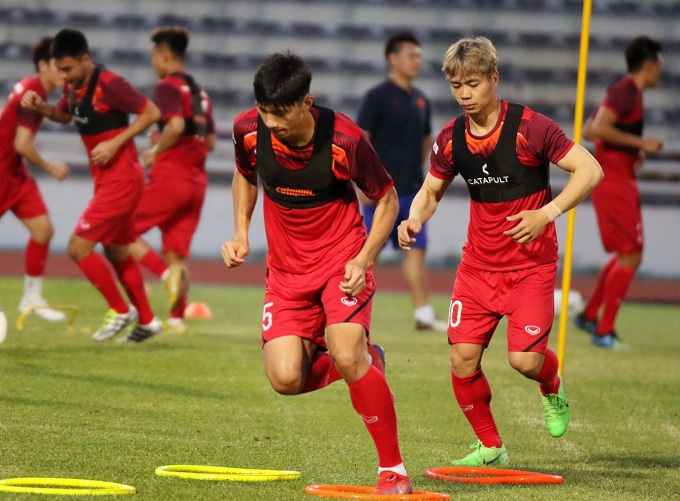 HLV Park Hang Seo đau đầu về C&ocirc;ng Phượng ở King's Cup 2019
