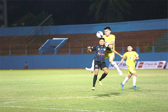 Nhận định, soi k&egrave;o H&ograve;a B&igrave;nh vs B&igrave;nh Thuận, 15h30 ng&agrave;y 3/6