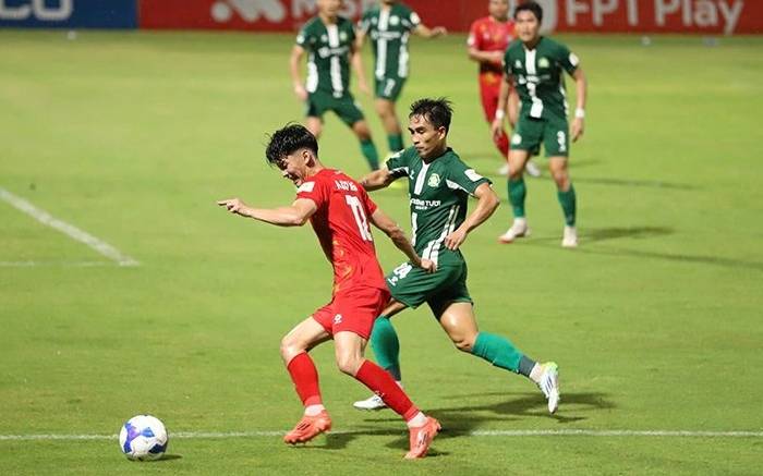 Nhận định, soi k&egrave;o Grindavik vs Njardvik, 2h15 ng&agrave;y 4/7: Kh&aacute;ch đang sung