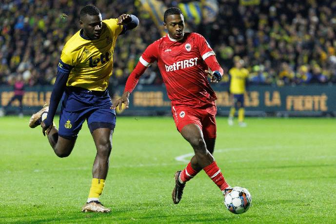 Nhận định, soi k&egrave;o Royal Antwerp vs Beveren, 22h00 ng&agrave;y 3/7: Đẳng cấp l&ecirc;n tiếng