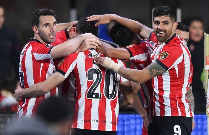 Soi k&egrave;o phạt g&oacute;c Athletico/PR vs Estudiantes, 7h30 ng&agrave;y 5/8