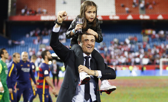 Romania vs T&acirc;y Ban Nha (1h45 6/9): Khi B&ograve; t&oacute;t chiến đấu v&igrave; Luis Enrique