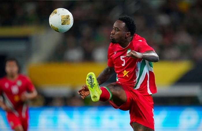 Nhận định, soi k&egrave;o Suriname vs Panama, 4h30 ng&agrave;y 5/9: B&eacute; hạt ti&ecirc;u