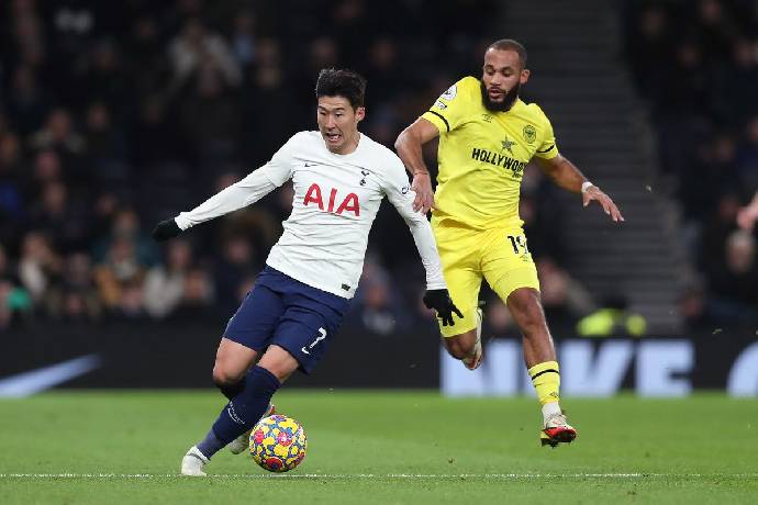 Ph&acirc;n t&iacute;ch k&egrave;o hiệp 1 Frankfurt vs Tottenham, 2h ng&agrave;y 5/10