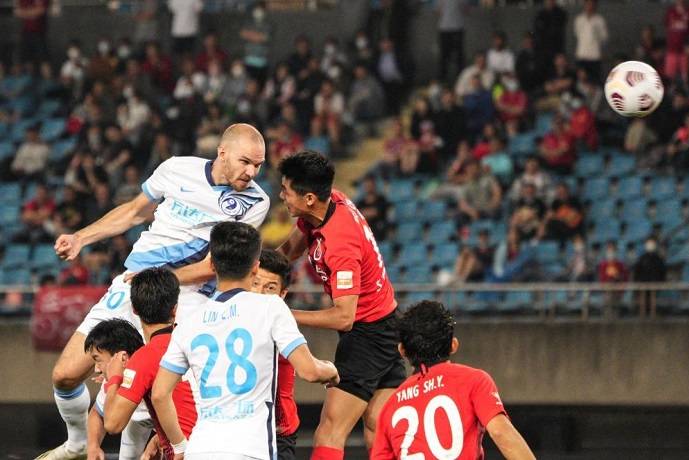 Soi k&egrave;o phạt g&oacute;c Shanghai Port vs Dalian Pro, 16h30 ng&agrave;y 4/11