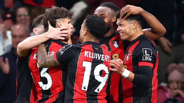 Thua sốc Bournemouth, Man City mất ng&ocirc;i đầu bảng v&agrave;o tay Liverpool