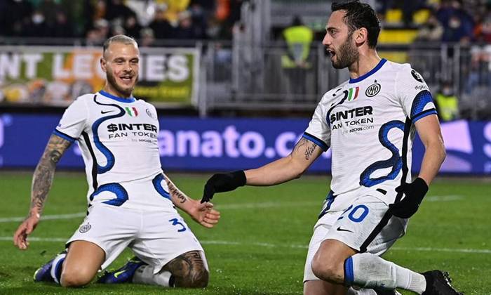 Ph&acirc;n t&iacute;ch k&egrave;o hiệp 1 AS Roma vs Inter Milan, 0h ng&agrave;y 5/12