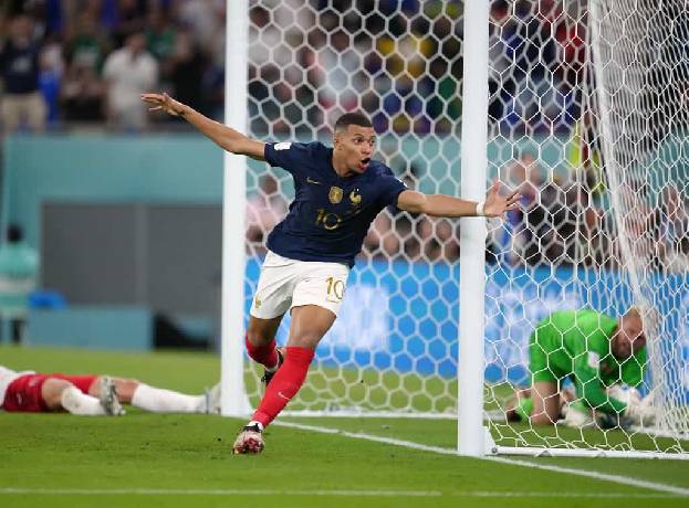 Soi bảng vị cầu thủ ghi b&agrave;n Ph&aacute;p vs Ba Lan, 22h ng&agrave;y 4/12