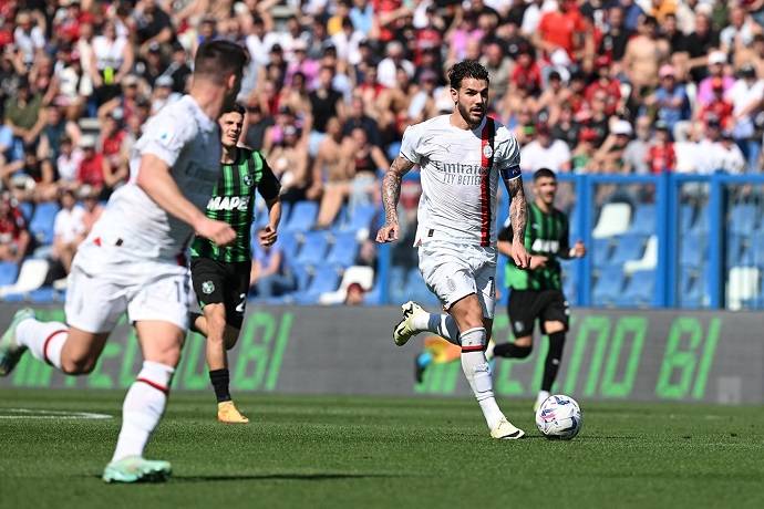 Nhận định, soi k&egrave;o AC Milan vs Sassuolo, 3h00 ng&agrave;y 4/12: Kh&ocirc;ng dễ thắng