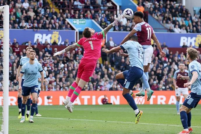 Soi k&egrave;o phạt g&oacute;c Aston Villa vs Brentford, 3h15 ng&agrave;y 5/12