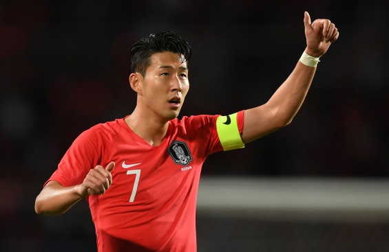 Vua ph&aacute; lưới Asian Cup 2019: Son Heung-min c&oacute; đối thủ đ&aacute;ng gờm