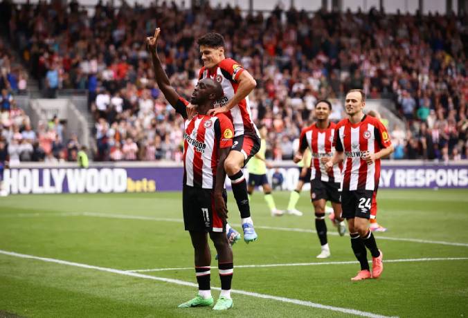 Nhận định, soi k&egrave;o Southampton vs Brentford, 22h00 ng&agrave;y 4/1: Ch&igrave;m s&acirc;u