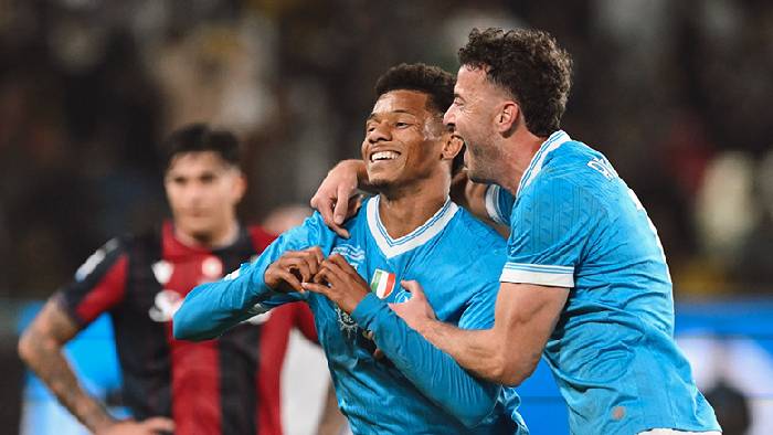 Si&ecirc;u m&aacute;y t&iacute;nh dự đo&aacute;n Lazio vs Napoli, 18h30 ng&agrave;y 4/1