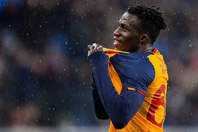 Ph&acirc;n t&iacute;ch k&egrave;o hiệp 1 AS Roma vs Genoa, 21h ng&agrave;y 5/2