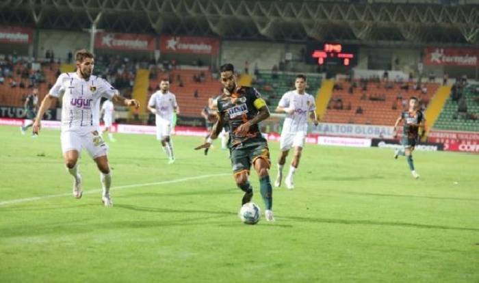 Soi k&egrave;o phạt g&oacute;c İstanbulspor vs Alanyaspor, 17h30 ng&agrave;y 5/2