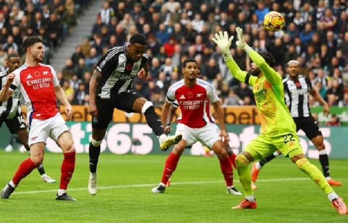 Si&ecirc;u m&aacute;y t&iacute;nh dự đo&aacute;n Newcastle vs Arsenal, 3h00 ng&agrave;y 6/2