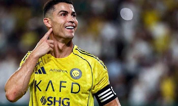 Quan chức cấp cao Saudi Arabia k&ecirc;u gọi Ronaldo chấm dứt đ&igrave;nh c&ocirc;ng