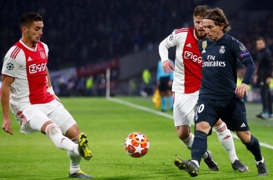 Dự đo&aacute;n Real Madrid vs Ajax (3h 6/3) bởi chuy&ecirc;n gia Matt Law