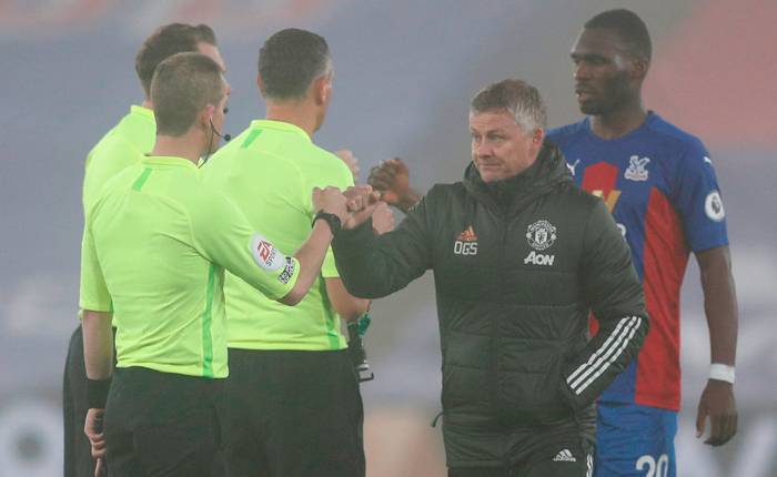 MU dẫn đầu Ngoại hạng Anh về số trận h&ograve;a kh&ocirc;ng b&agrave;n thắng