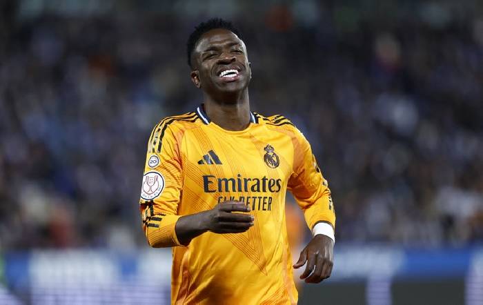 Vinicius quay ngoắt th&aacute;i độ với Real Madrid trước trận gặp Atletico Madrid